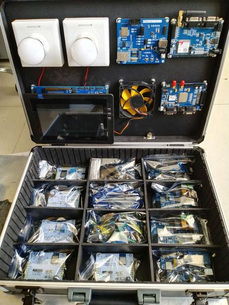 KH-WLW2物聯(lián)網(wǎng)磁吸式教學(xué)實(shí)驗(yàn)箱 KH-WLW2物聯(lián)網(wǎng)磁吸式教學(xué)實(shí)驗(yàn)箱